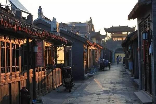 星穹铁道真理医生成当代学神，想要不挂科就提前拜三下，保佑过关